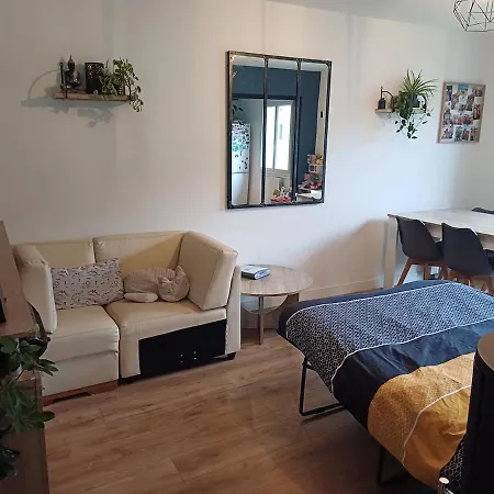 House With Enclosed Garden Without Neighbors And Jacuzzi * Saint-Valérien